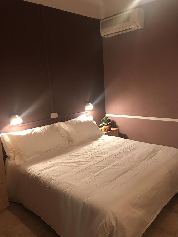 Hotel Raphael Bordighera Kültér fotó