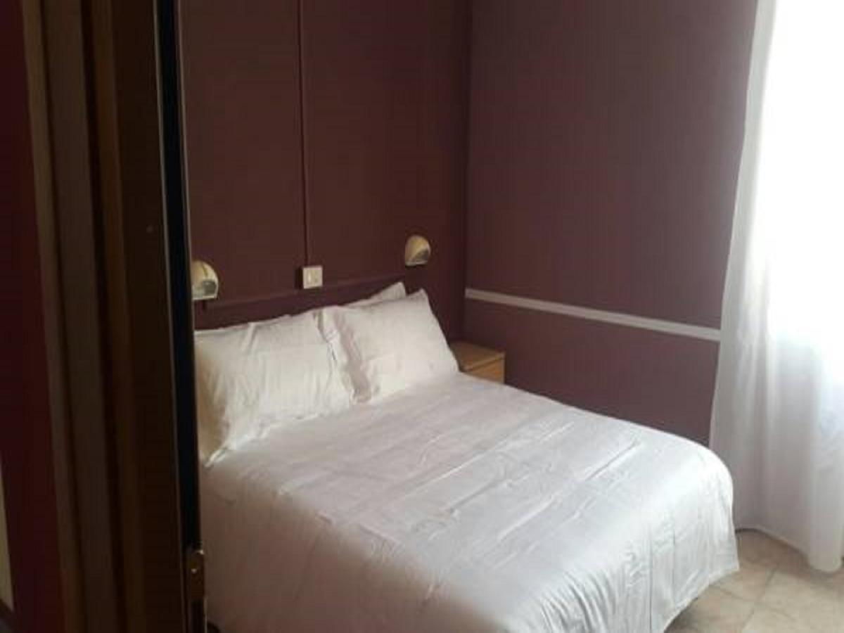 Hotel Raphael Bordighera Kültér fotó