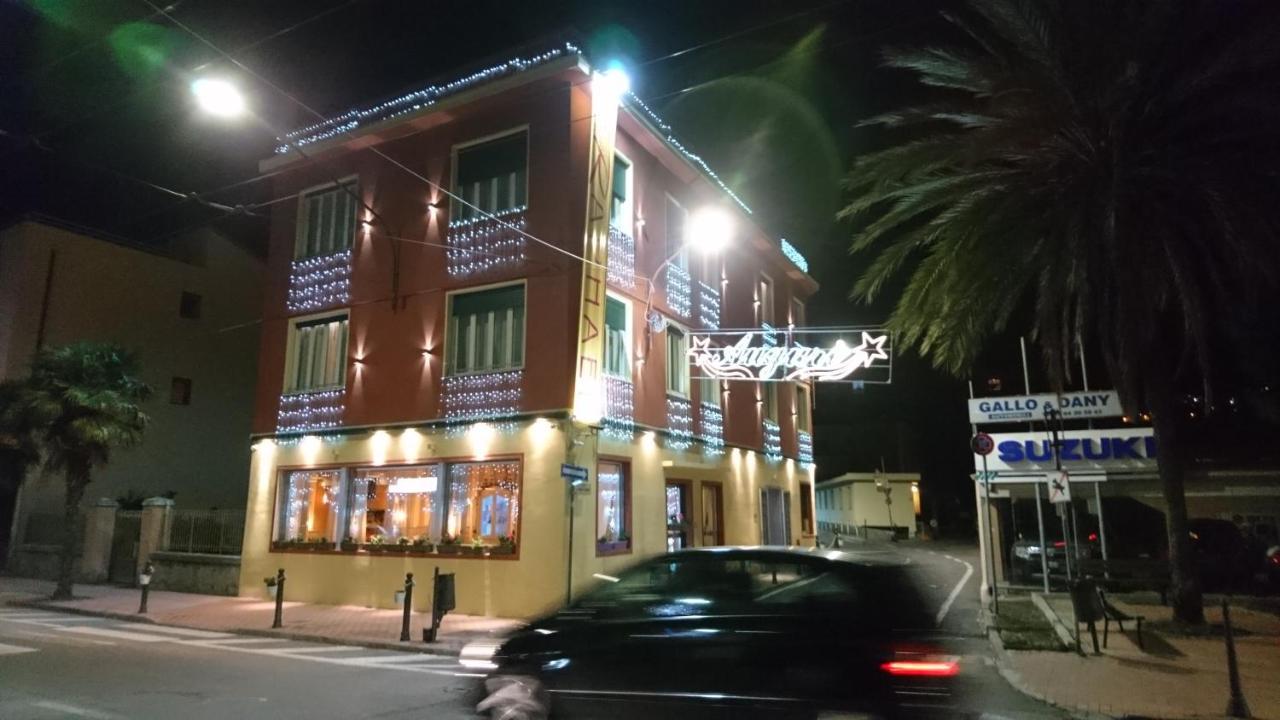 Hotel Raphael Bordighera Kültér fotó